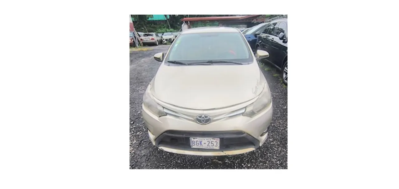 Fotografía 1 de Venta de Toyota Yaris E 2014 (placa BGK253)