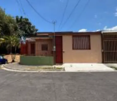 Fotografía 1 de Venta de casa en Pavas, San José