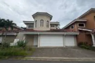 Fotografía 1 de Venta de casa en Escazú, San José
