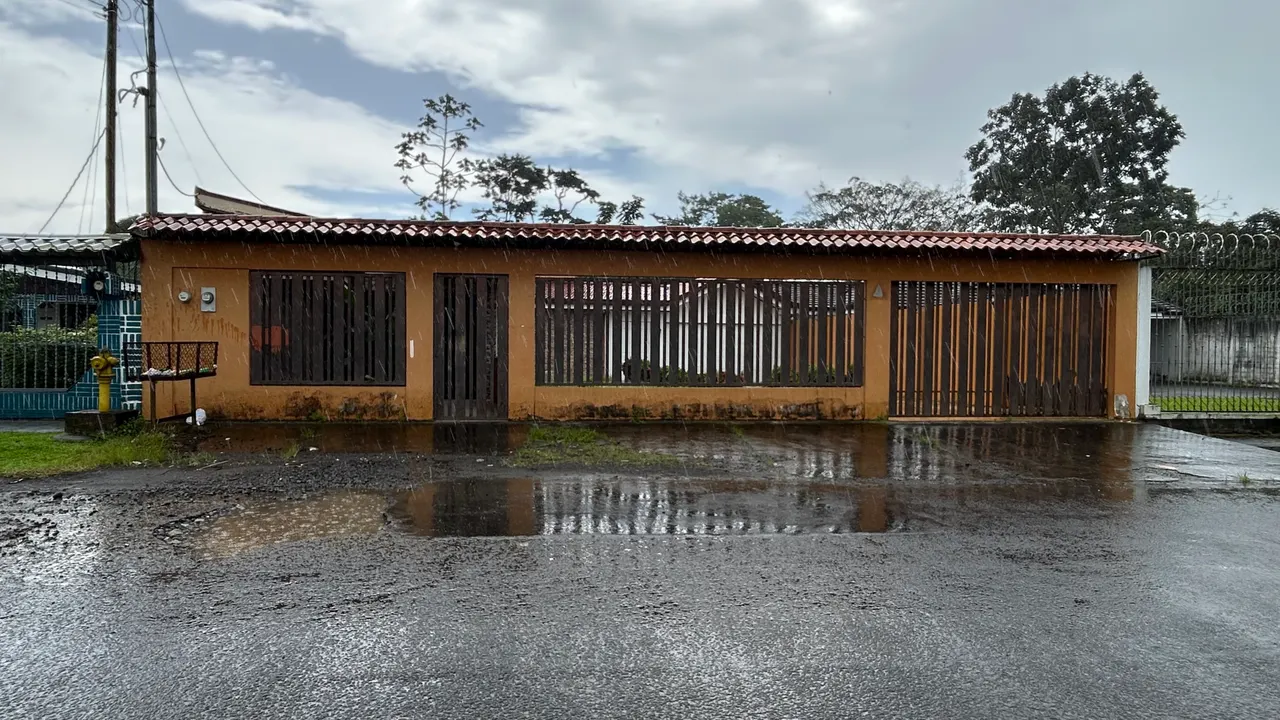 Fotografía 1 de Remate bancario de casa en Guácimo, Limón