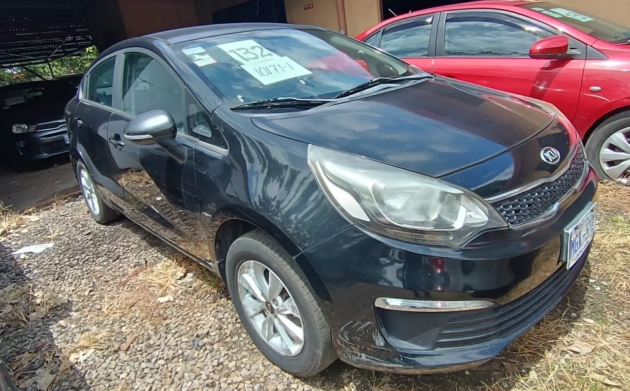Fotografía 1 de Remate bancario de Kia RIO 2018 (placa MGK512)