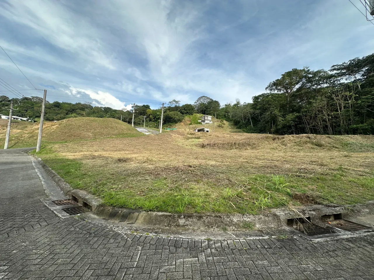 Fotografía 1 de Remate bancario de lote en Tárcoles, Garabito, Puntarenas