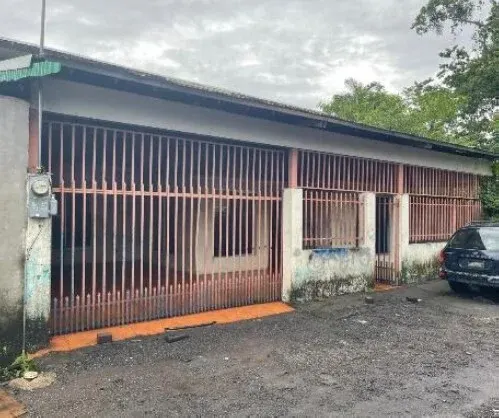 Fotografía 1 de Venta de casa en Guapiles, Pococí, Limón