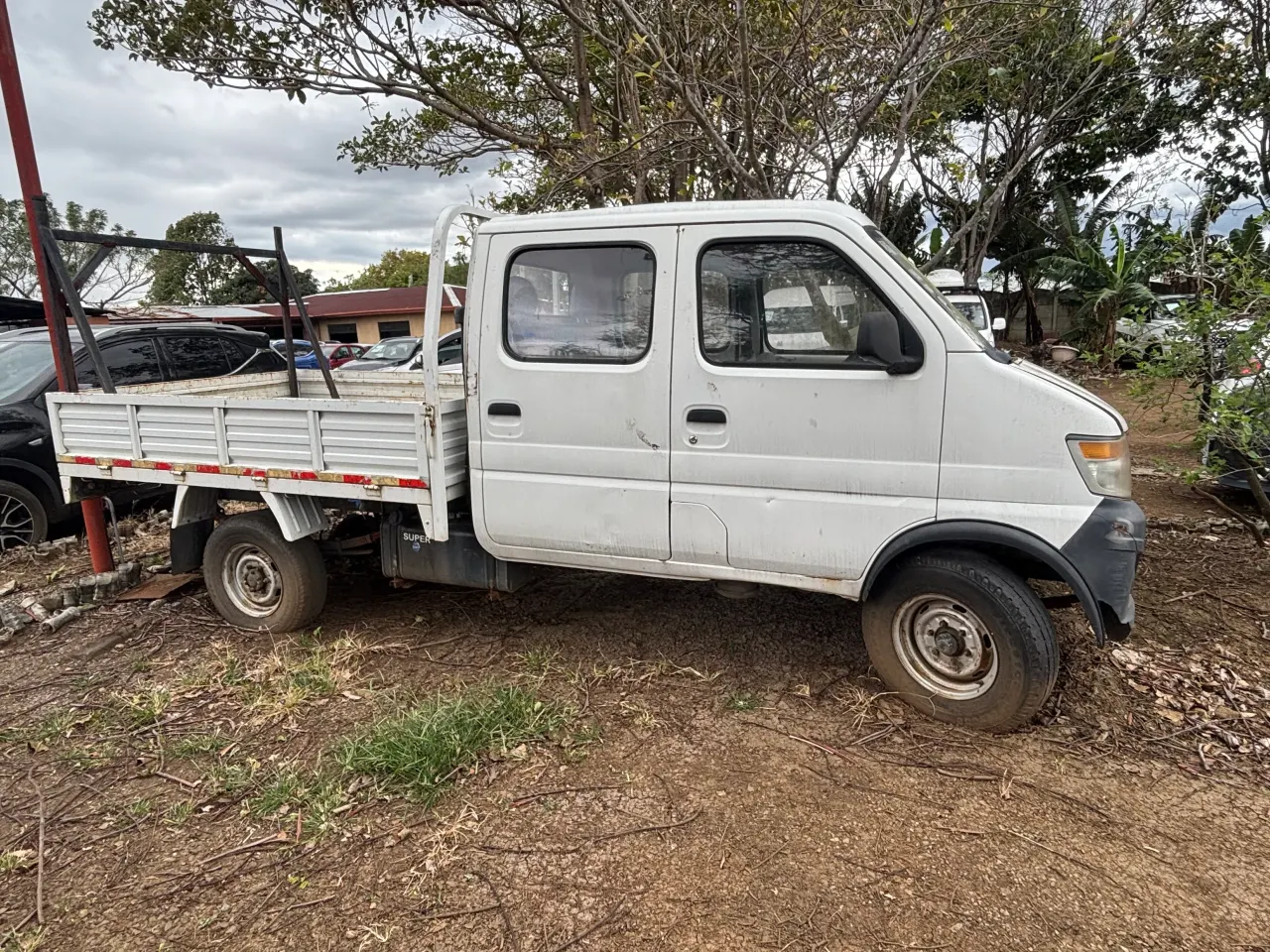 Photo 1 of 2016 Changan Q20 auction (plate CL294377)