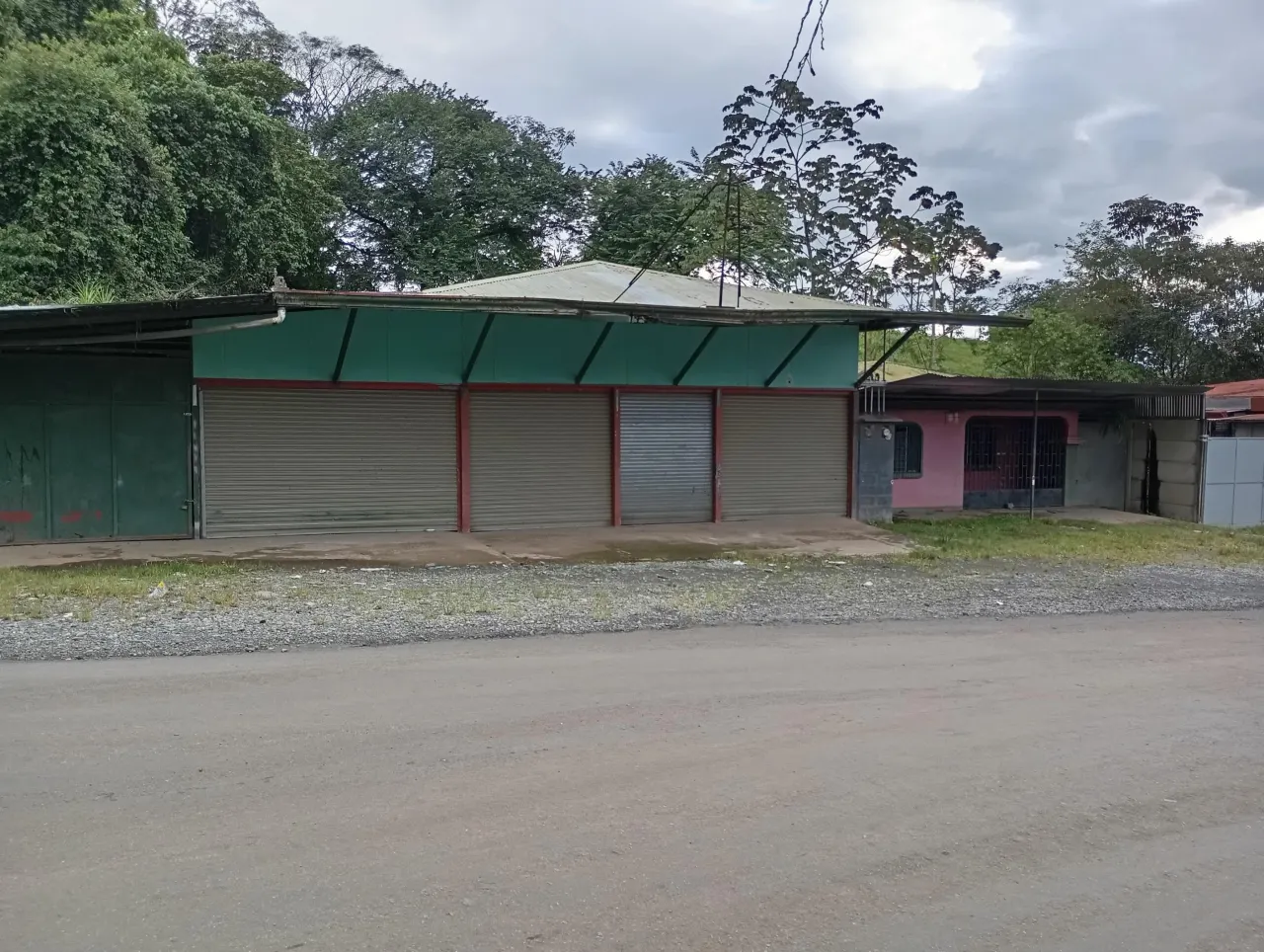 Fotografía 1 de Remate bancario de local comercial en San Pedro, Pérez Zeledón, San José